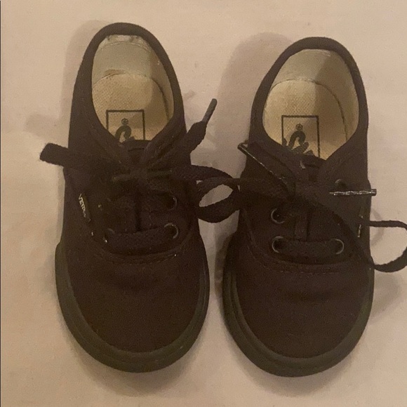 baby vans size 5